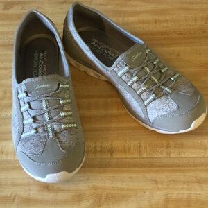 SKECHERS *NEW* Air Cooled Memory Foam Slip-Ons